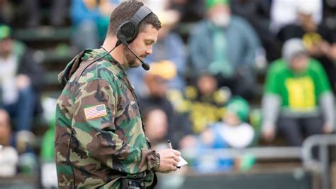 oregon ducks injuries|dan lanning injury update.